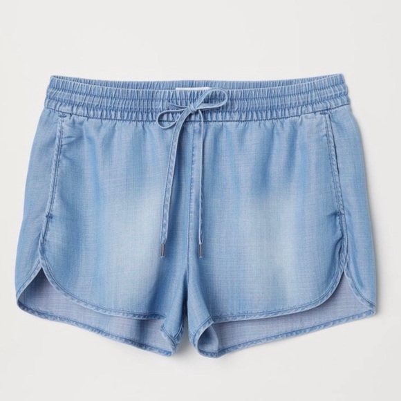 H&M | Chambray Drawstring Shorts | Size 2 - Picture 2 of 8